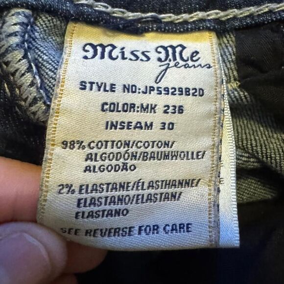 Miss Me Signature Bootcut low rise embellished flap pocket Jeans Size 26 - Picture 6 of 8